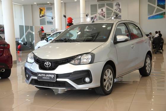 TOYOTA ETIOS 1.5 X PLUS 16V FLEX 4P AUTOMÁTICO